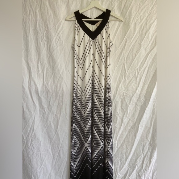 Chico’s Graphic Diamond Greta Maxi Dress Size 0 / XS - Picture 7 of 13